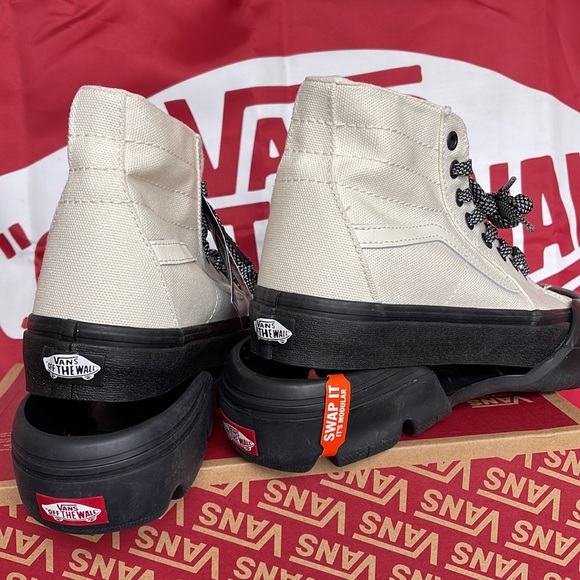 Vans Sk8-Hi Tapered
Heavy Canvas Marshmallow/
VNOA7Q5TKIG
WMNS sneakers - Picture 14 of 16